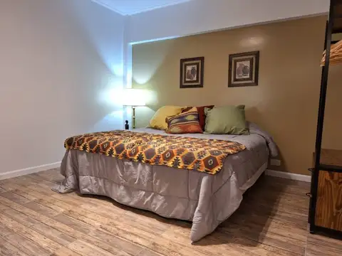 Barrio Norte, Uruguay 900, 1 amb, 30m2, u$s 450 + expensas (Mayo 2026= $ 95,000) + luz + agua +...