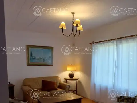Alquiler temporal casa en Montoya, 4 dormitorios más servicio.