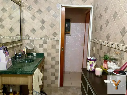 Casa 6 ambientes con 3 baños