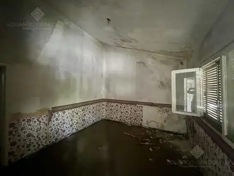 Casa 3 ambientes con 1 baño