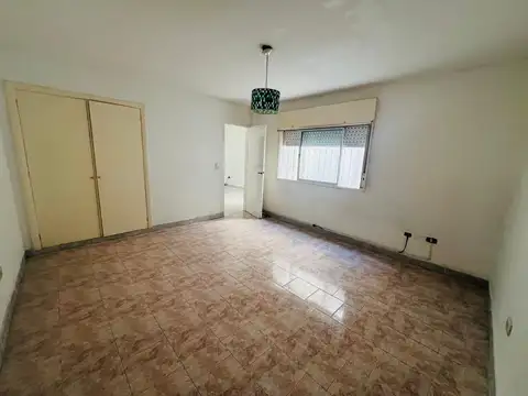 Manuela Pedraza 4400, Piso PB