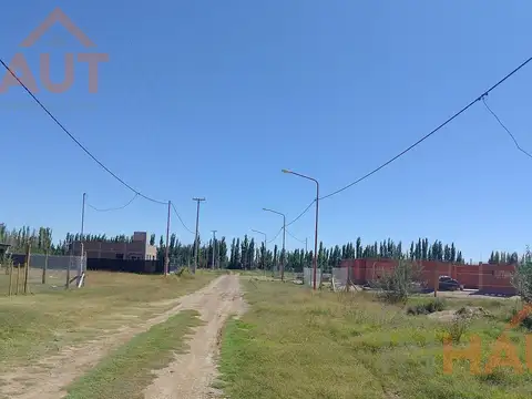 Terreno de 404m2 en C. Cordero