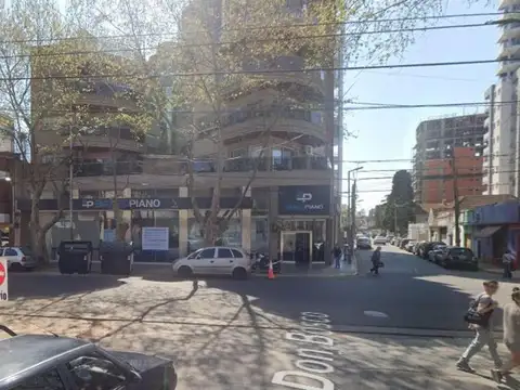 Don Bosco e/ 26 de Julio de 1890 y Belgrano