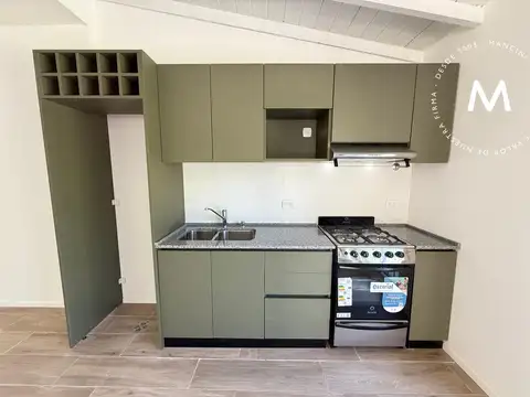 Casa 4 ambientes con 1 baño
