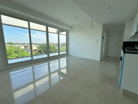 4 PISOS DE 3 Y 2 AMB DE 40 M2 , 60 M2 Y 3 AMB DE 69 M2 APROX , EN OBRA