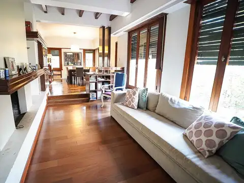 Casa en Alquiler de 4 dormitorios