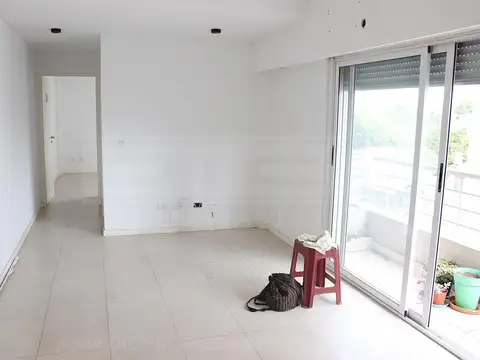 Maipu al 3100  entre Ramon Castro y Borges