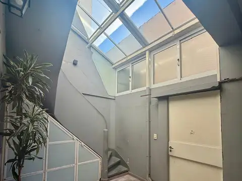 Depto Tipo Casa en Venta con 1 cocheras