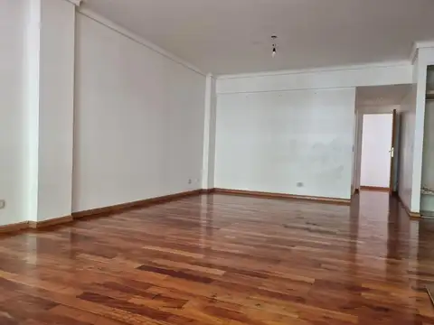 Bauness 2100 , Piso 2