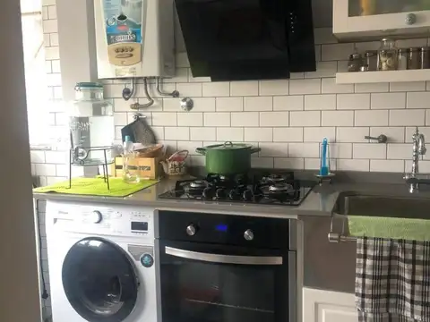 Saavedra 1588 , Piso 1°