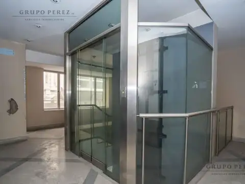 Local de 1000 m2 en San Nicolás - VENTA