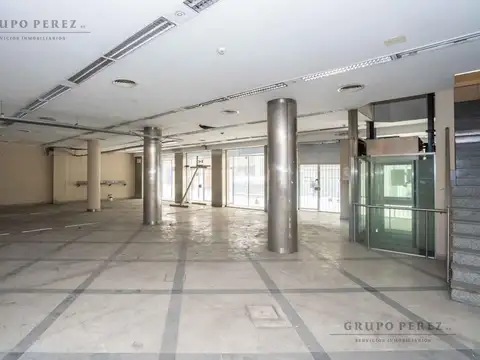 Local de 1000 m2 en San Nicolás - VENTA