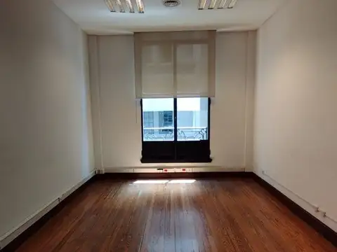 Oficina en Alquiler en San Nicolás, USD 2.900