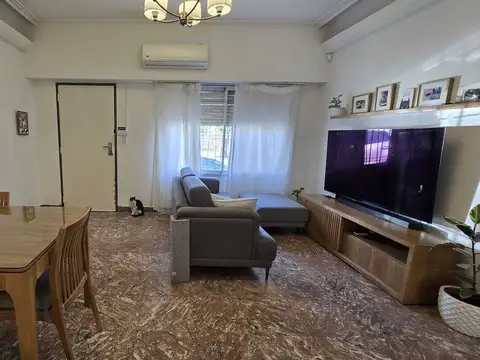 Depto Tipo Casa en Venta en Lanús Oeste, USD 90.000