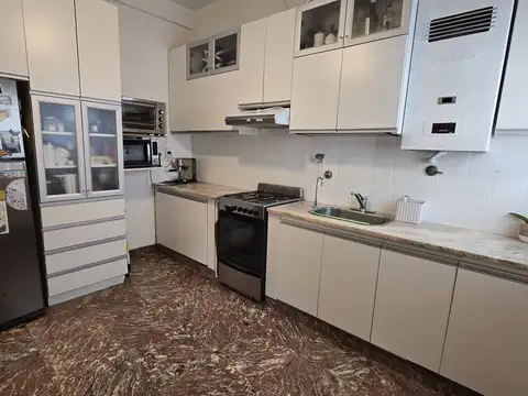 Depto Tipo Casa en Venta con 1 cocheras