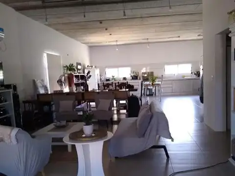 Casa en Venta al Oeste