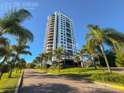 Venta departamento 4 ambientes Marinas Golf 3, con amarra y cochera, Torre Premium, Tigre