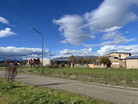 Terreno en Venta 15  mts Fondo