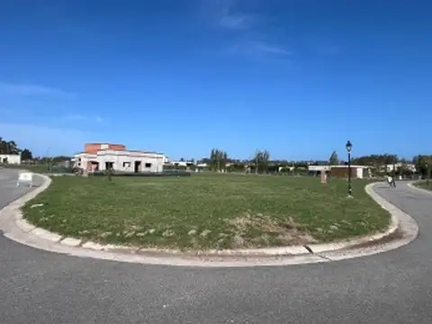 VENTA LOTE BARRIO PRIVADO ARENAS CHICO