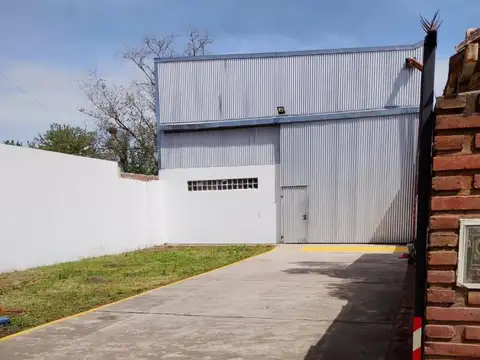 DEPÓSITO EN ALQUILER ITUZAINGO