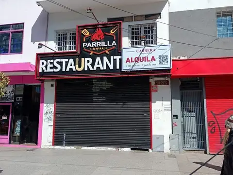 Local en dos plantas de 359m2 + - Av. P. Luro y España