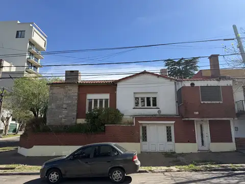 Casa en Alquiler en Centro  - Campana, $ 1.250.000