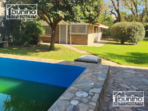 Casa en Venta con 1 cochera