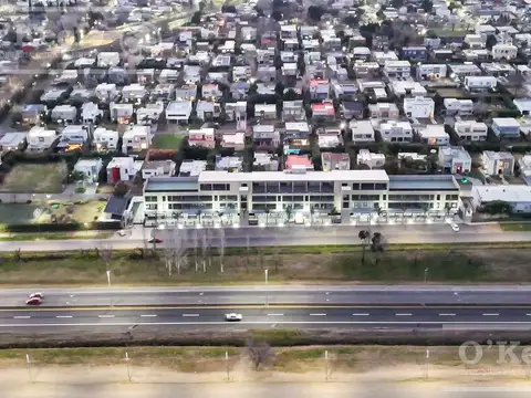 Oficina a estrenar en dos plantas con baño y kitchenette -  Hudson - ZONA SUR - BERAZATEGUI