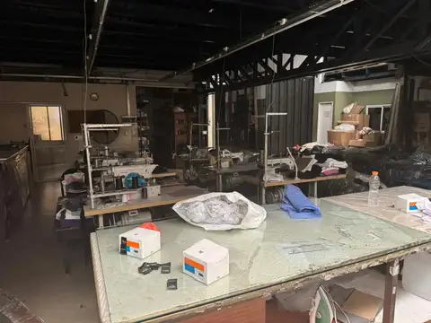 Galpon en Venta en Monte Castro, USD 730.000