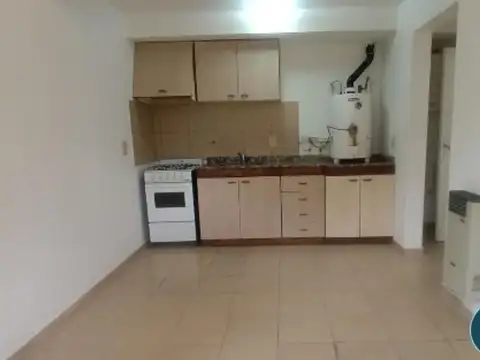 Depto Tipo Casa en Alquiler en Villa Nueva de Guaymallen, $ 450.000