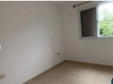 Depto Tipo Casa en Alquiler de 1 dormitorio