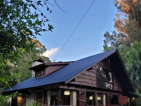 CHALET EN VENTA : Bº BOSQUE DE PERALTA RAMOS.-