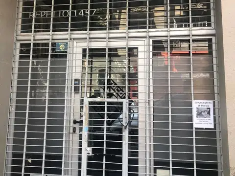 Dr. Nicolas Repetto 1400