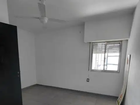 Local en Alquiler en Barrio España y Hospitales, $ 1.200.000