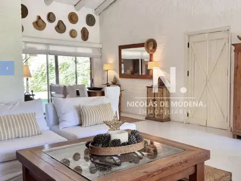 Venta casa tres dormitorios Montoya Punta del Este