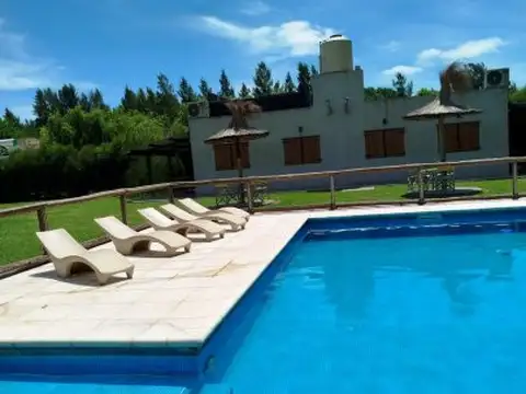 6 CABAÑAS EN CHASCOMOS TOTALMENTE EQUIPADAS