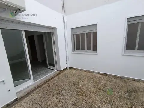 Depto Tipo Casa en Alquiler en La Plata, $ 700.000