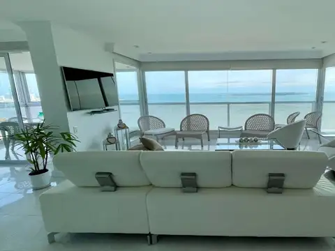 Departamento en Venta en Punta del Este, USD 1.780.000