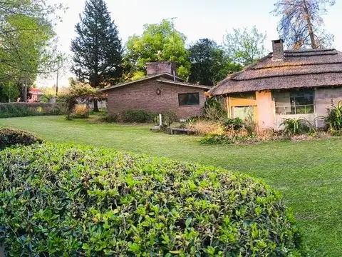 VENTA CASAQUINTA QUINCHO PILETA PARADA ROBLES