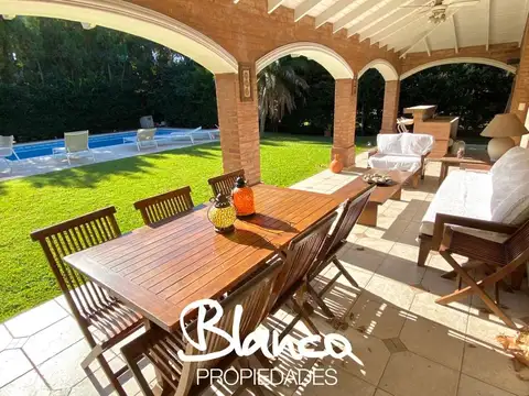 Casa en Alquiler Temporal en Galápagos, USD 3.900