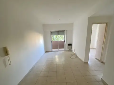 Calle 3 1500, Piso 4