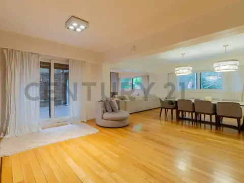 Departamento 5 ambientes con 4 baños