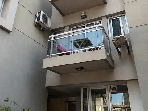 Av. Mitre 1300, Piso 2