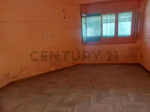 Calle 37 esquina 9 600, Piso 0