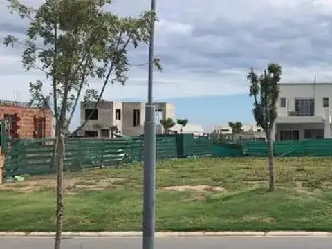 Terreno en Venta de 606,0 m2