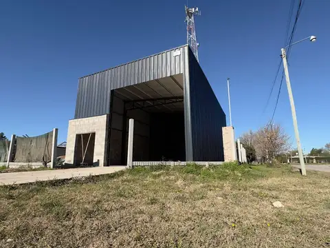 Galpon/Deposito 125m2 lote de 200m2, Los Aromos y Marcos Ateca, a metros de Ruta 9 y A012 - Roldan.
