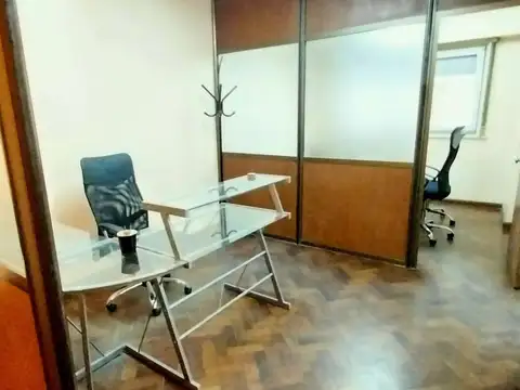 Oficina 4 ambientes con 1 baño