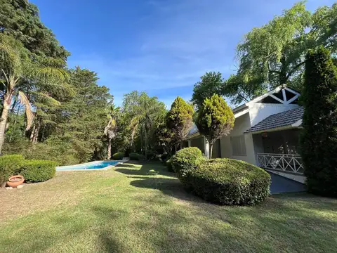 CASA QUINTA EN VENTA EN EL PATO, LOTE DE 3880 M2 