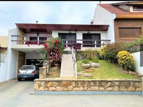 VENTA Casa 4 Ambientes Ramos Mejia