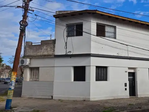 Casa en venta en Arroyito – Cordiviola 715